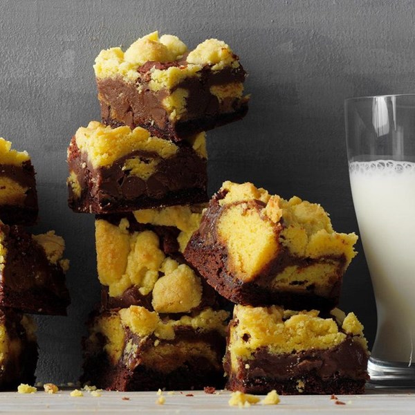 Two-tone caramel brownies