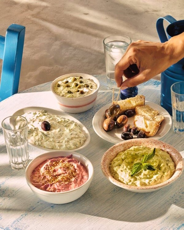 Tzatziki with avocado and mint