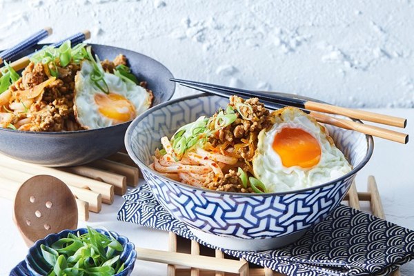 Udon noodles with miso pork