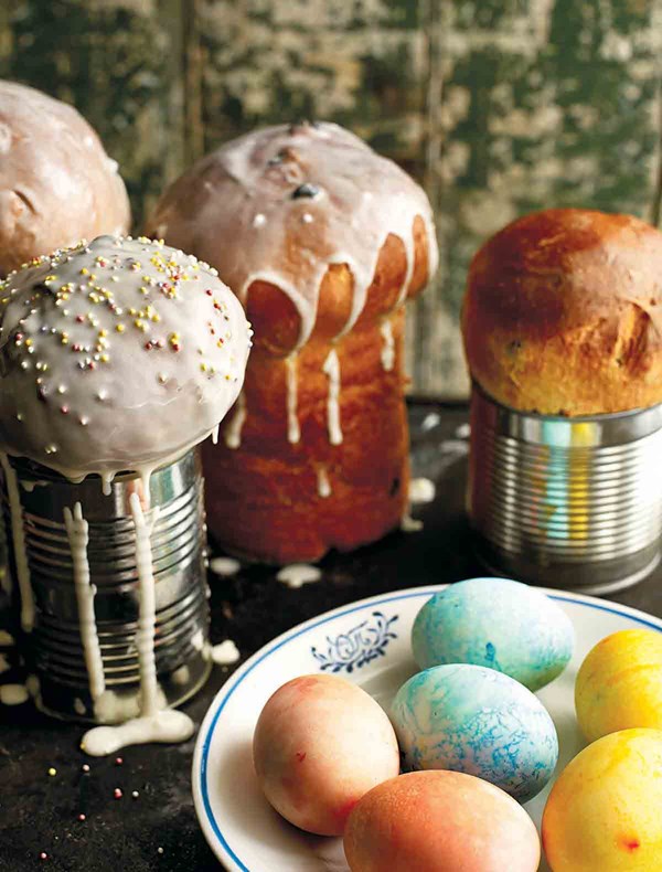 Ukrainian Easter bread (Paska)