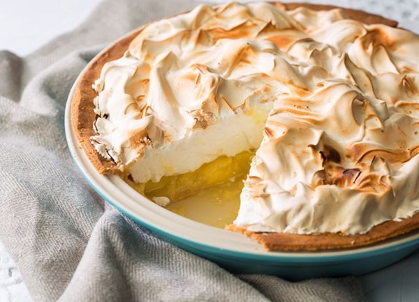 Ultimate lemon meringue pie