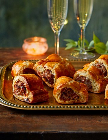 Ultimate sausage rolls