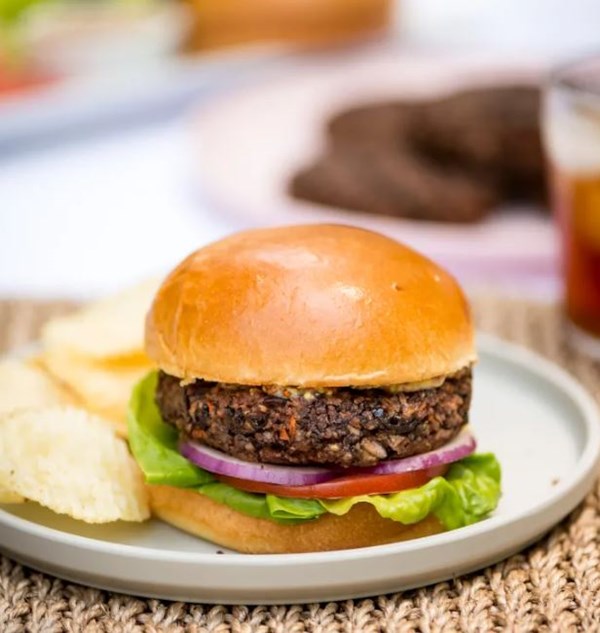 Ultimate veggie burger for grilling