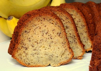 Ultra-moist banana bundt cake with Greek yogurt