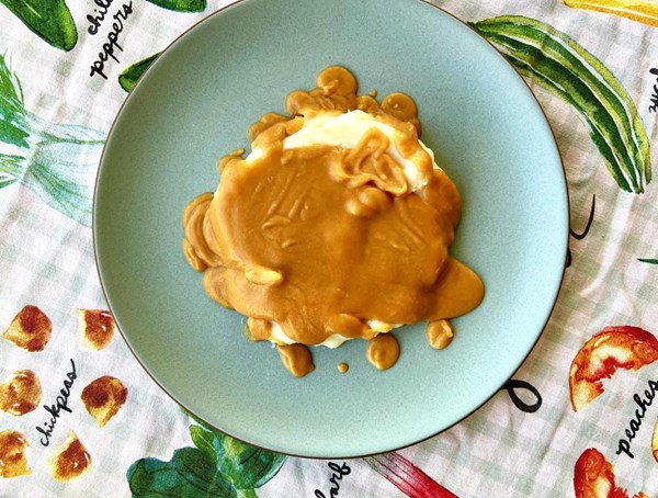 Umami golden gravy