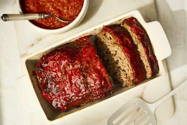 Umami meatloaf with red pepper-tomato sauce