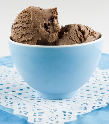Unbelievably good chocolate blueberry ice cream