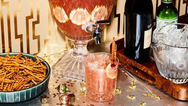 Under-the-mistletoe punch