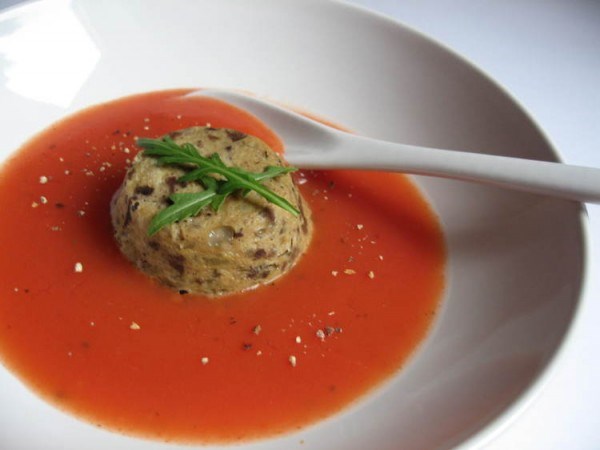 Unmolded chicken liver custards (Timbales de foies de volaille)