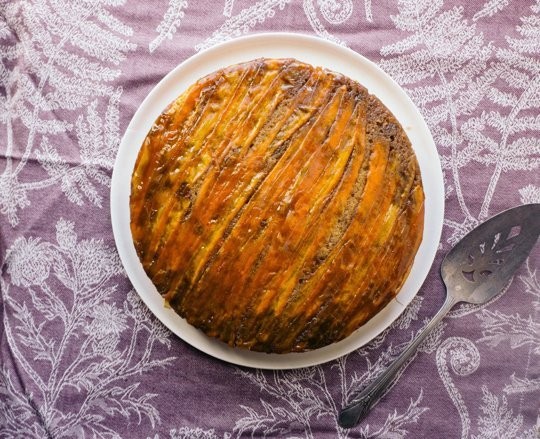Upside-down carrot cake