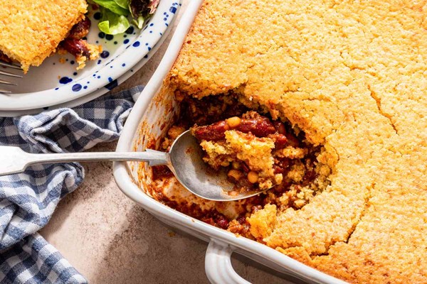 Upside-down chili pie