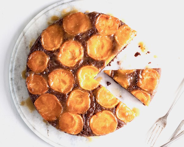 Upside-down chocolate apricot cake