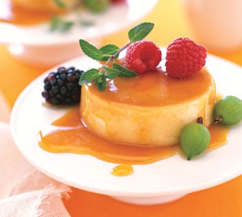 Upside-down honey cheesecakes