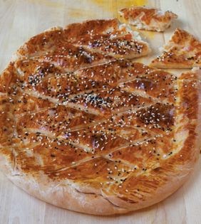 Urmia chorayi bread (Yaghli al choraki/nan-e roghani-e Urmia)