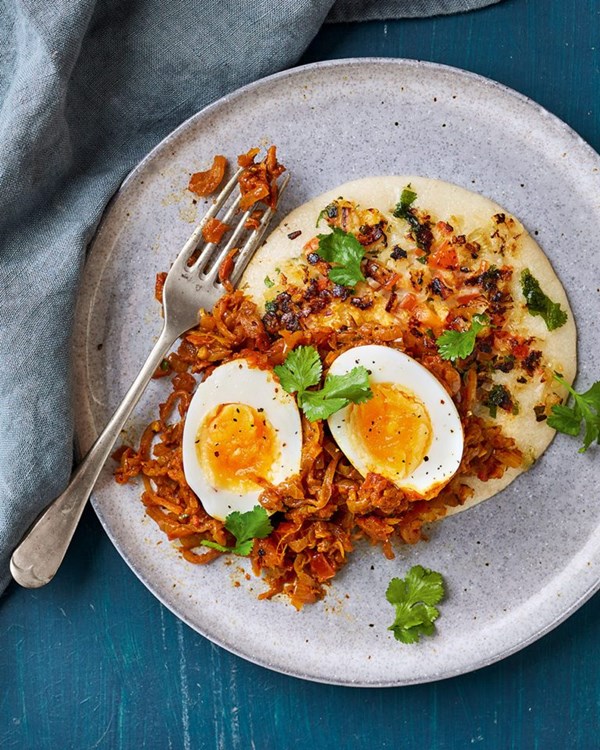 Uthappam egg roast
