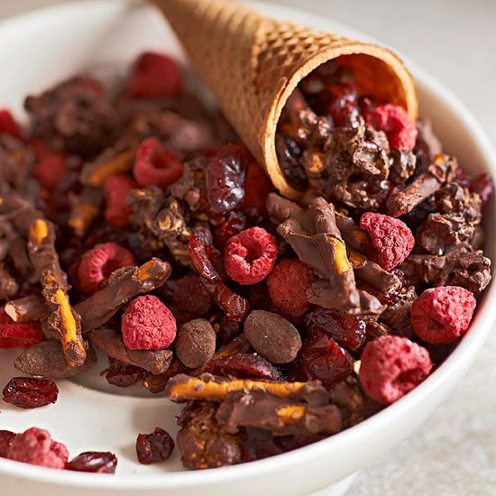 Valentine's Day chocolate trail mix recipe Eat Your Books