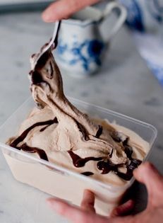 Vanilla & chocolate truffle ice cream