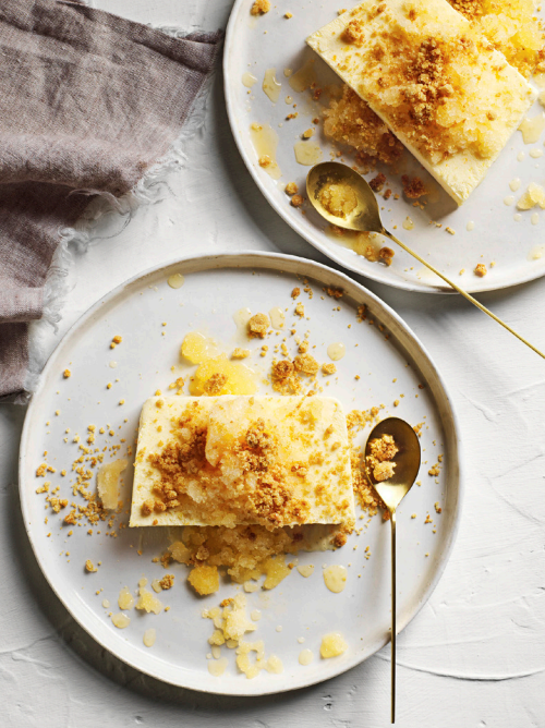 Vanilla & whole orange parfait, butter crumble and mandarin granita