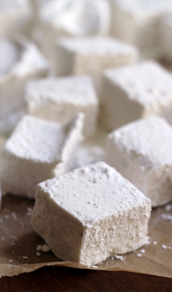 Vanilla bean black pepper marshmallows