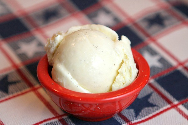 Vanilla bean ice cream
