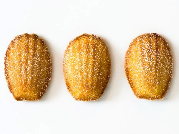 Vanilla bean madeleines