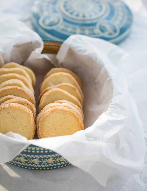 Vanilla bean sablés