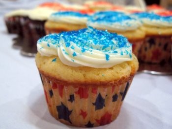 Vanilla buttermilk cupcakes