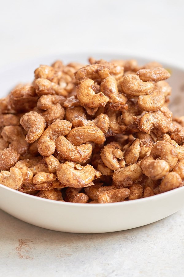 Vanilla cashew clusters