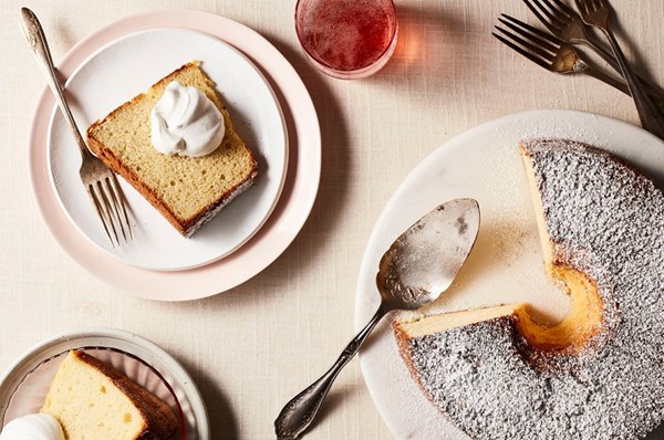 Vanilla chiffon cake