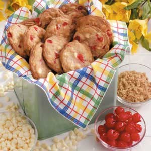 Vanilla chip cherry cookies