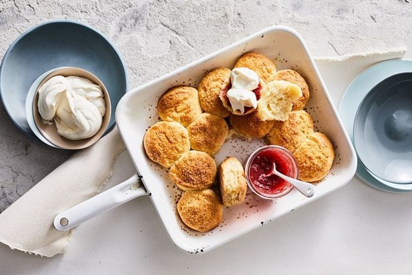 Vanilla cream scones with rhubarb-strawberry jam