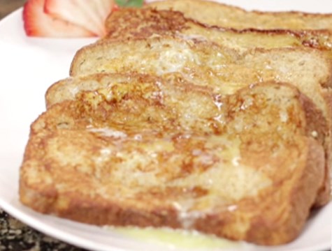 Vanilla crème French toast