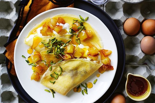 Vanilla crepes with spiced apple and pistachio