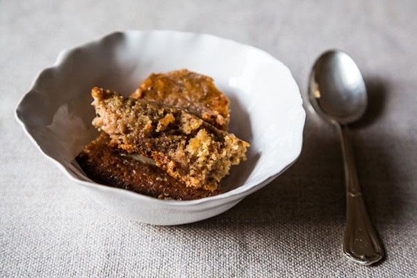 Vanilla date pudding