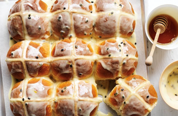 Vanilla hot cross buns with passionfruit glaze