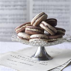 Vanilla macaroons