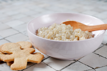 Vanilla oat milk tapioca pudding