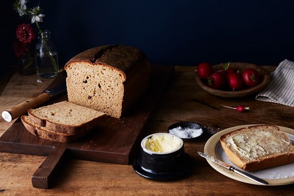 Vanilla porter rye bread
