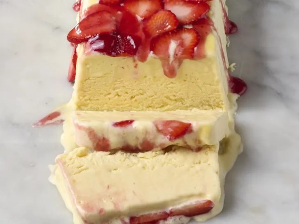 Vanilla semifreddo