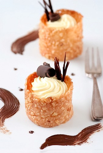 Vanilla star anise mousse
