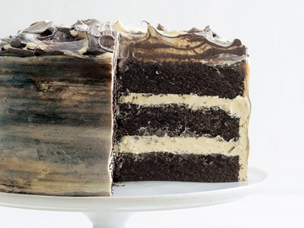 Vanilla sweetened condensed milk buttercream
