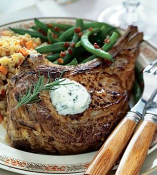 Veal chops with rosemary butter