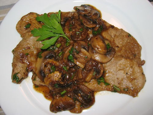 Veal scaloppine with mushroom Marsala sauce