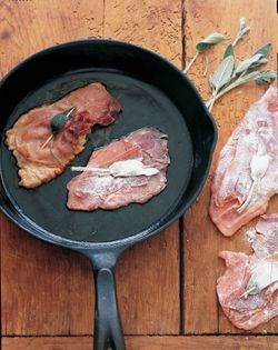 Veal slices topped with prosciutto and sage (Saltimbocca alla Romana)