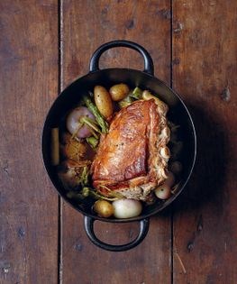 Veal with turnips and asparagus