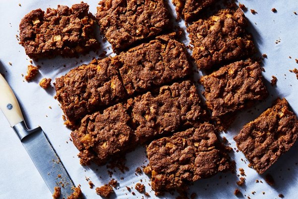 Vegan apple brownies