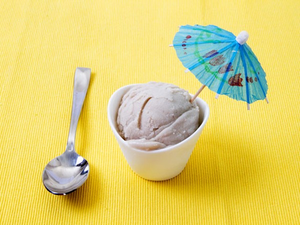 Vegan banana coconut ice cream