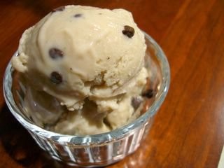 Vegan banana ice cream