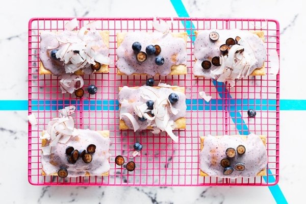 Vegan blueberry & nectarine pop tarts