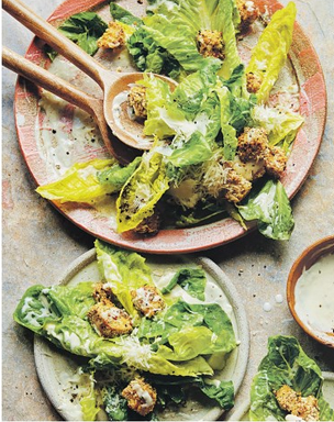 Vegan Caesar with crispy tofu croutons